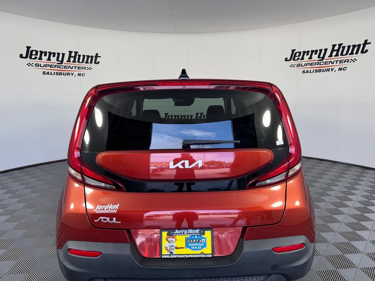 Used 2022 Kia Soul LX w/ Technology Package FWD image 7
