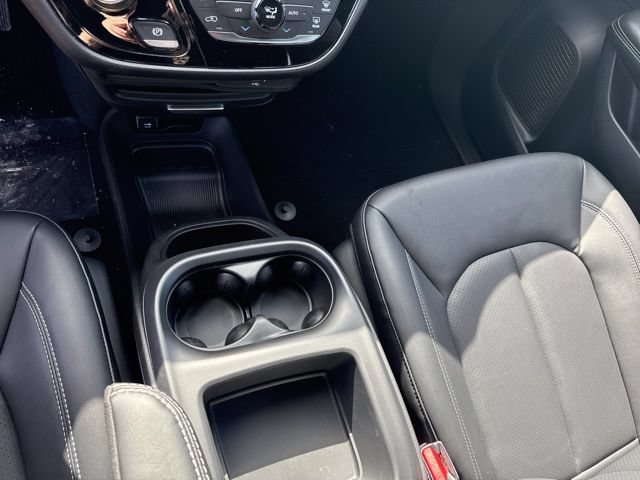 New 2026 Chrysler Voyager LX FWD image 22