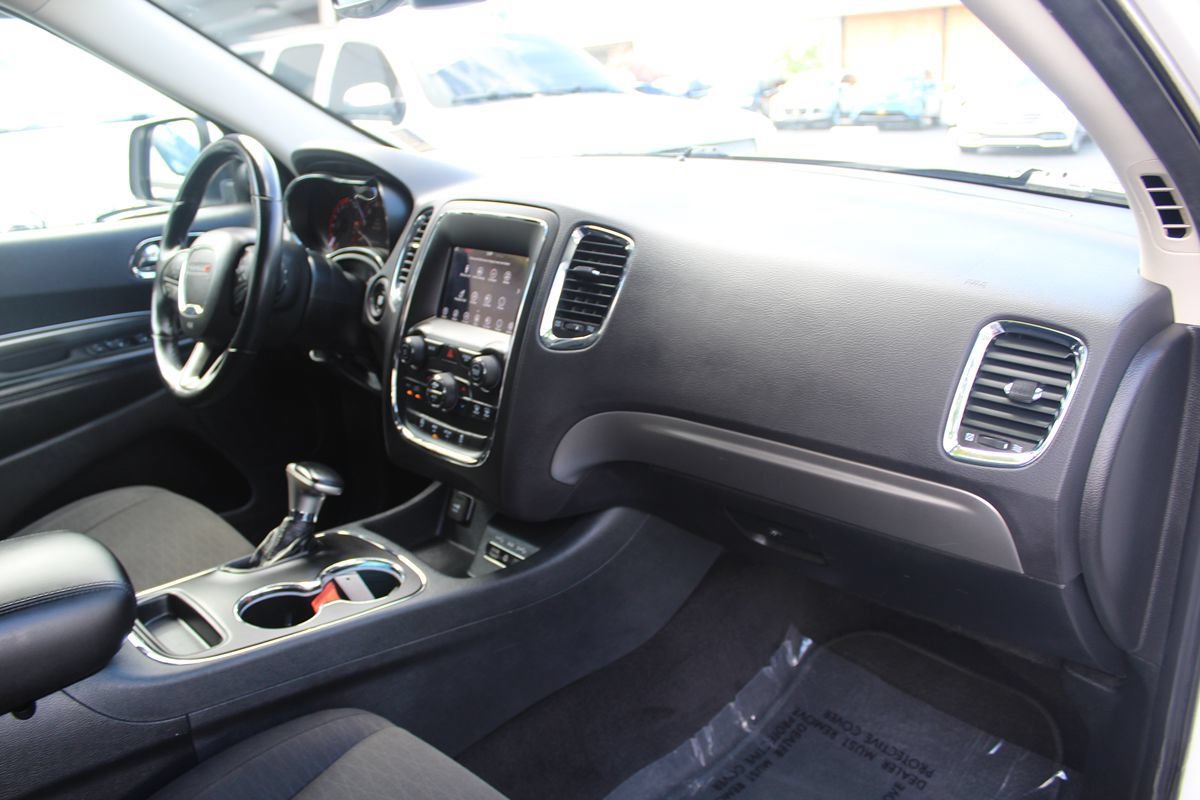 Used 2018 Dodge Durango SXT w/ 3rd Row Seating Group AWD/4WD image 22