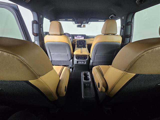 New 2026 Nissan Armada SL w/ Captain's Chari Seat Package image 48