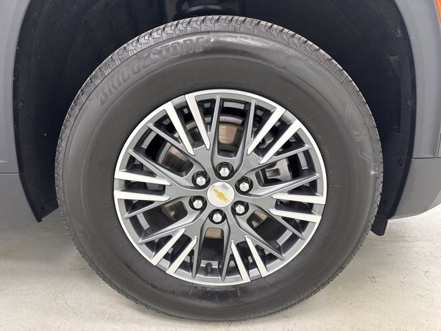 Used 2024 Chevrolet Traverse LT w/ Trailering Package image 33