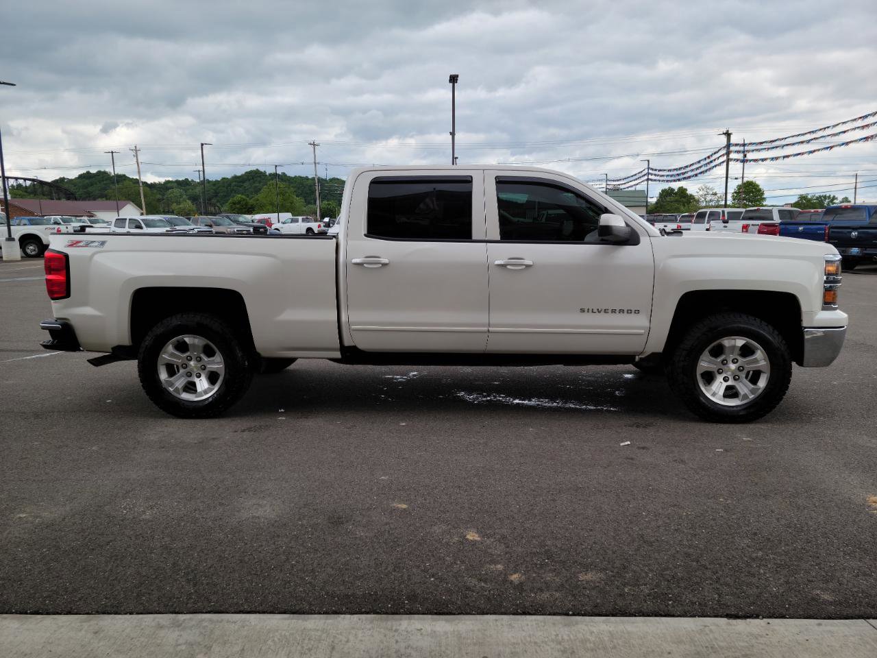 Used 2015 Chevrolet Silverado 1500 LT w/ All Star Edition AWD/4WD image 19