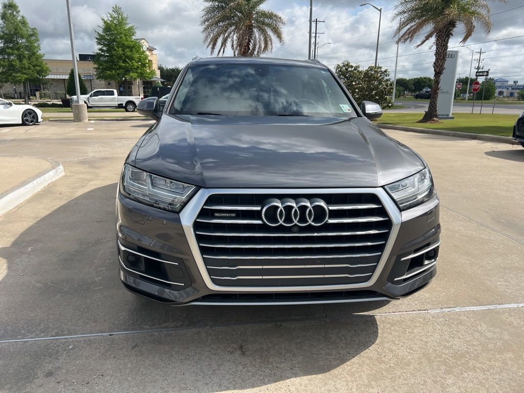 Used 2019 Audi Q7 3.0T Premium Plus w/ Premium Plus Package AWD/4WD image 6