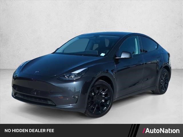 Used 2024 Tesla Model Y Long Range AWD/4WD image 1