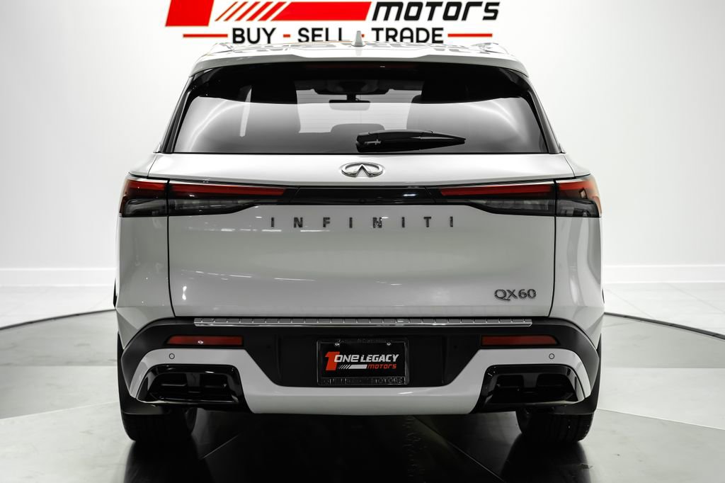 Used 2023 INFINITI QX60 Luxe w/ Cargo Package FWD image 11