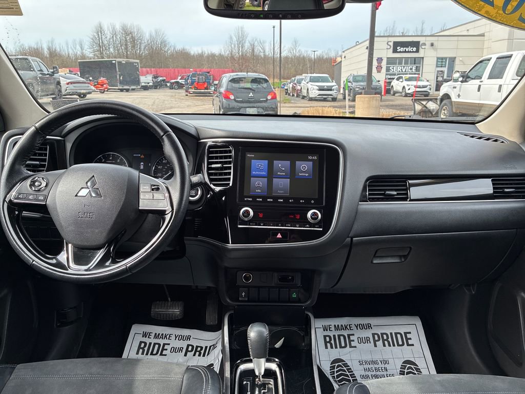 Used 2020 Mitsubishi Outlander SE image 18