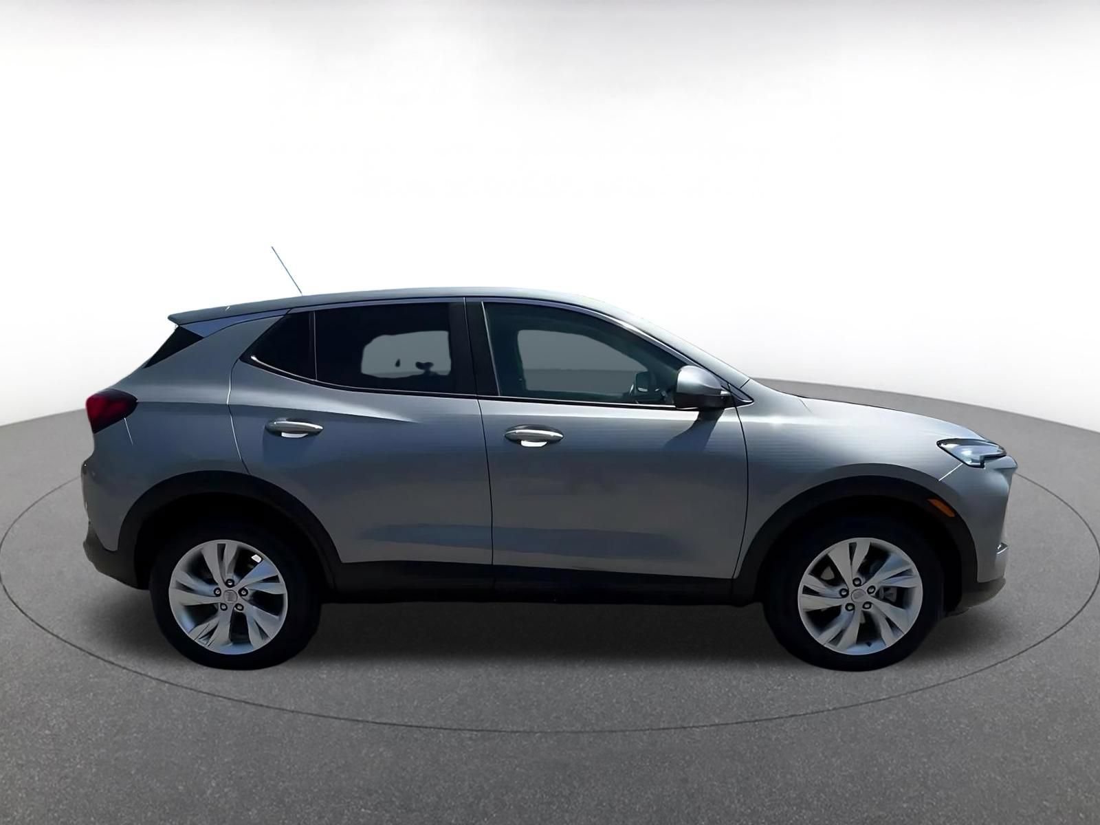 Used 2025 Buick Encore GX Preferred FWD image 16