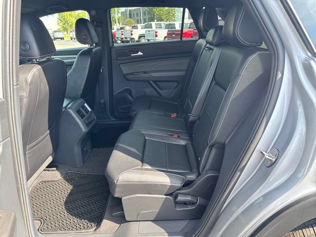 Used 2023 Volkswagen Atlas Cross Sport SE AWD/4WD image 24