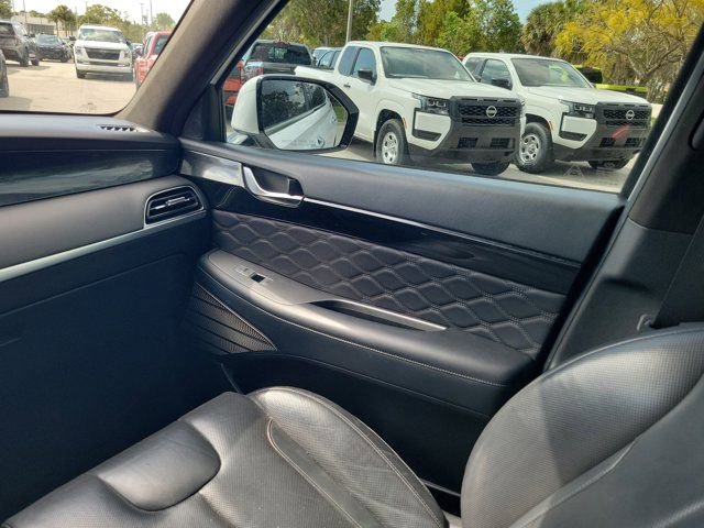 Used 2021 Hyundai Palisade Calligraphy w/ Winter Package image 16