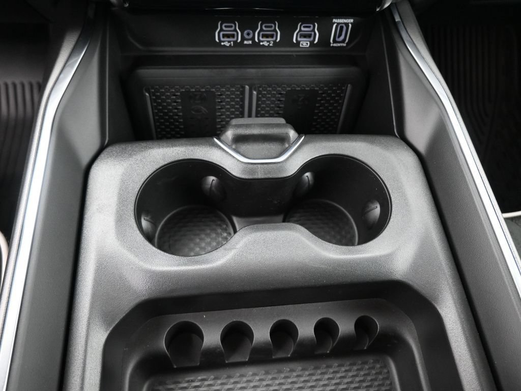 New 2026 RAM 1500 Laramie w/ Night Edition AWD/4WD image 6