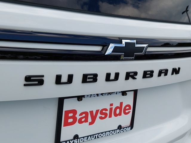 Used 2024 Chevrolet Suburban Z71 w/ Luxury Package AWD/4WD image 50