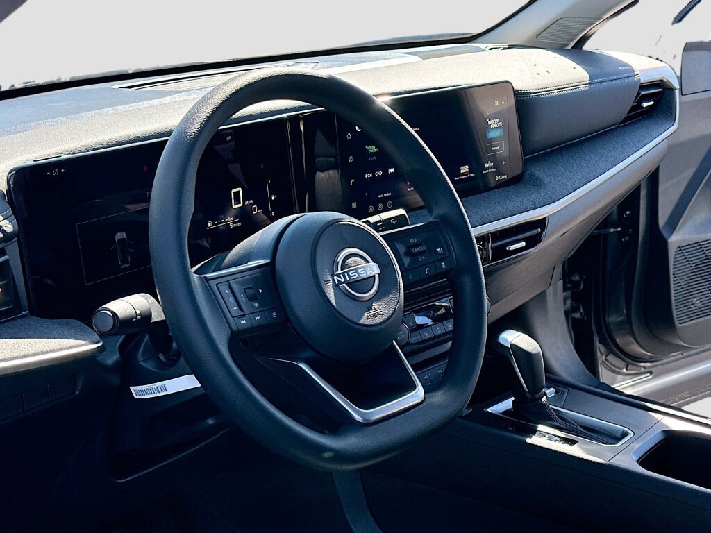 New 2026 Nissan Kicks SV w/ SV Premium Package image 4