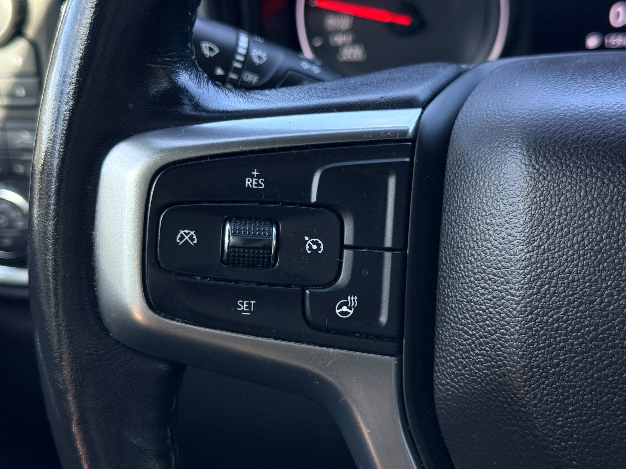 Used 2020 Chevrolet Silverado 1500 LT Trail Boss AWD/4WD image 15