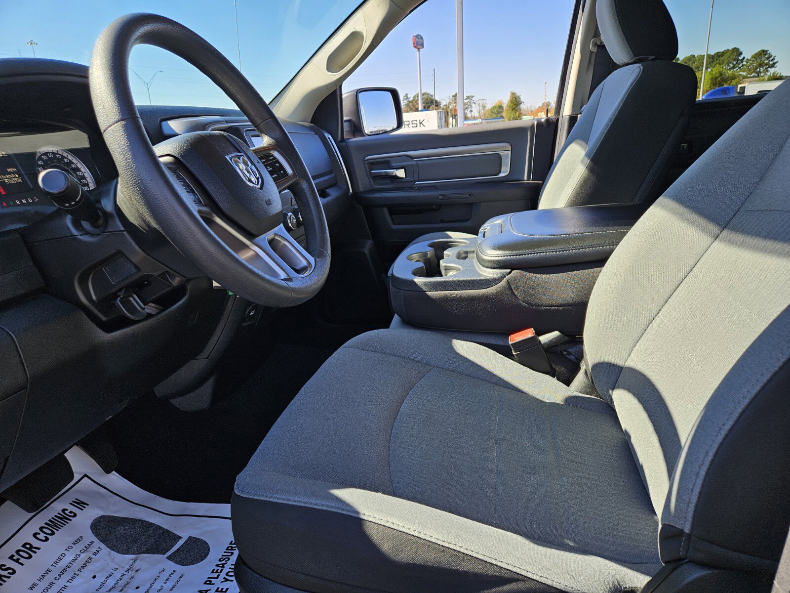 Used 2024 RAM 1500 Classic SLT image 7