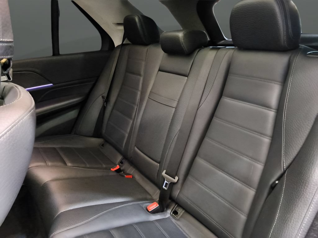 Used 2021 Mercedes-Benz GLE 580 4MATIC image 16