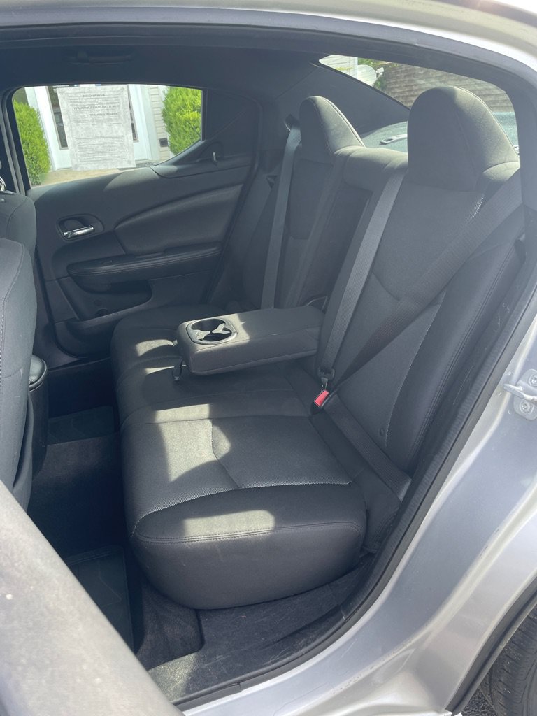 Used 2013 Dodge Avenger SE FWD image 16
