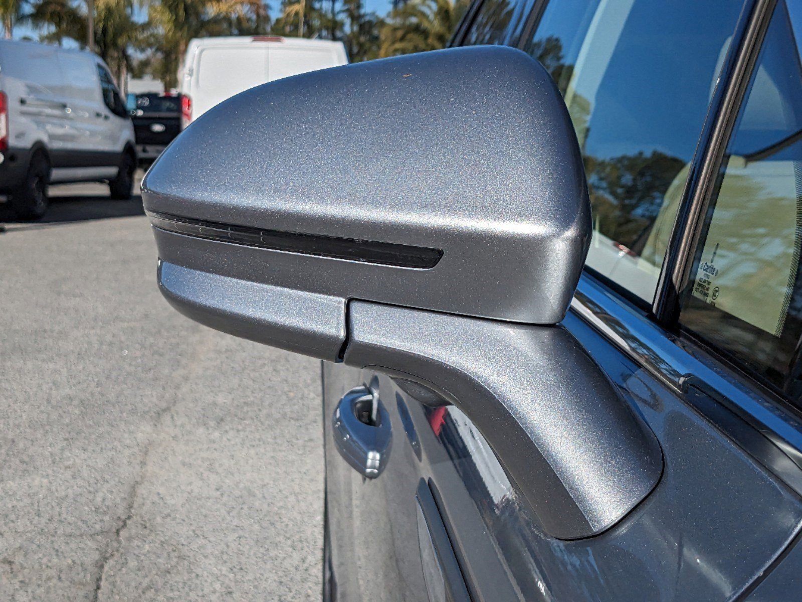 Certified 2023 Lincoln Nautilus Reserve w/ Equipment Group 201A image 12