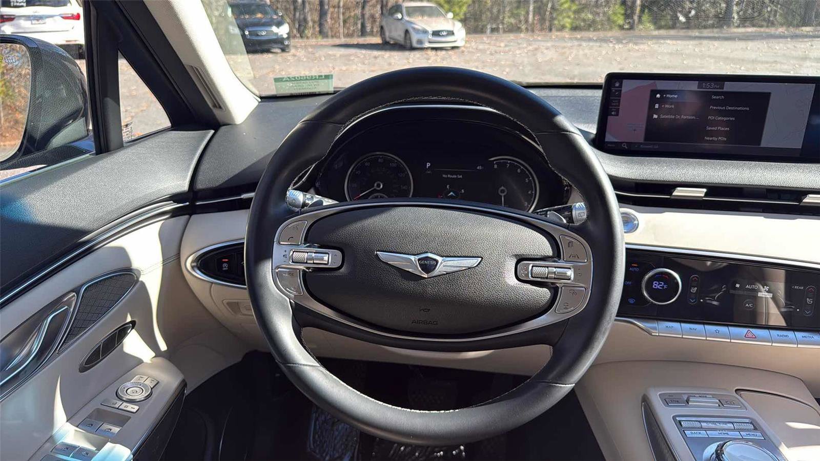 Used 2022 Genesis GV70 2.5T w/ Select Package image 12