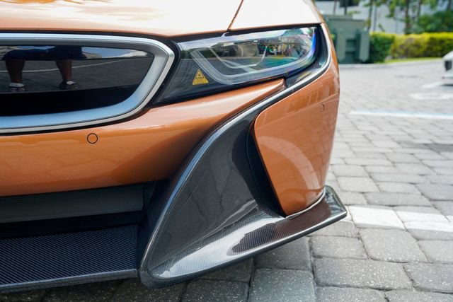 Used 2019 BMW i8 Roadster AWD/4WD image 43