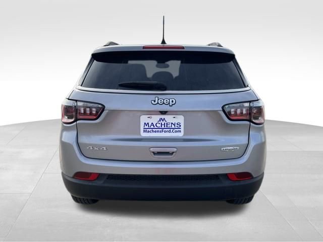 Used 2022 Jeep Compass Latitude image 5