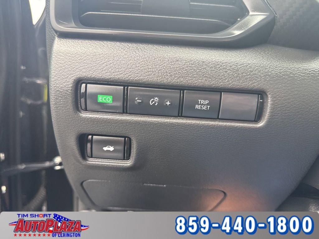 Used 2025 Nissan Sentra S image 18