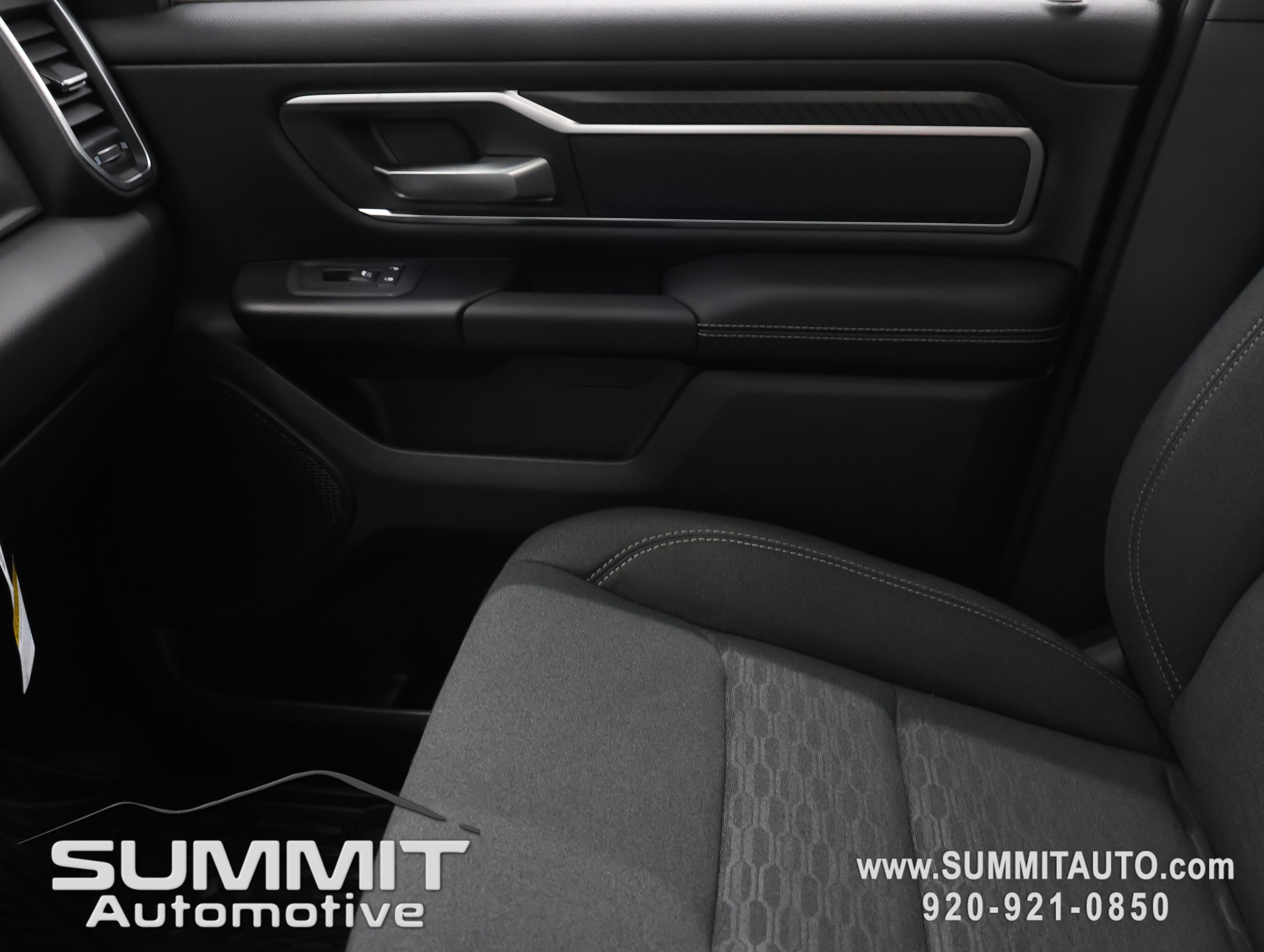 New 2027 RAM 1500 Big Horn AWD/4WD image 14