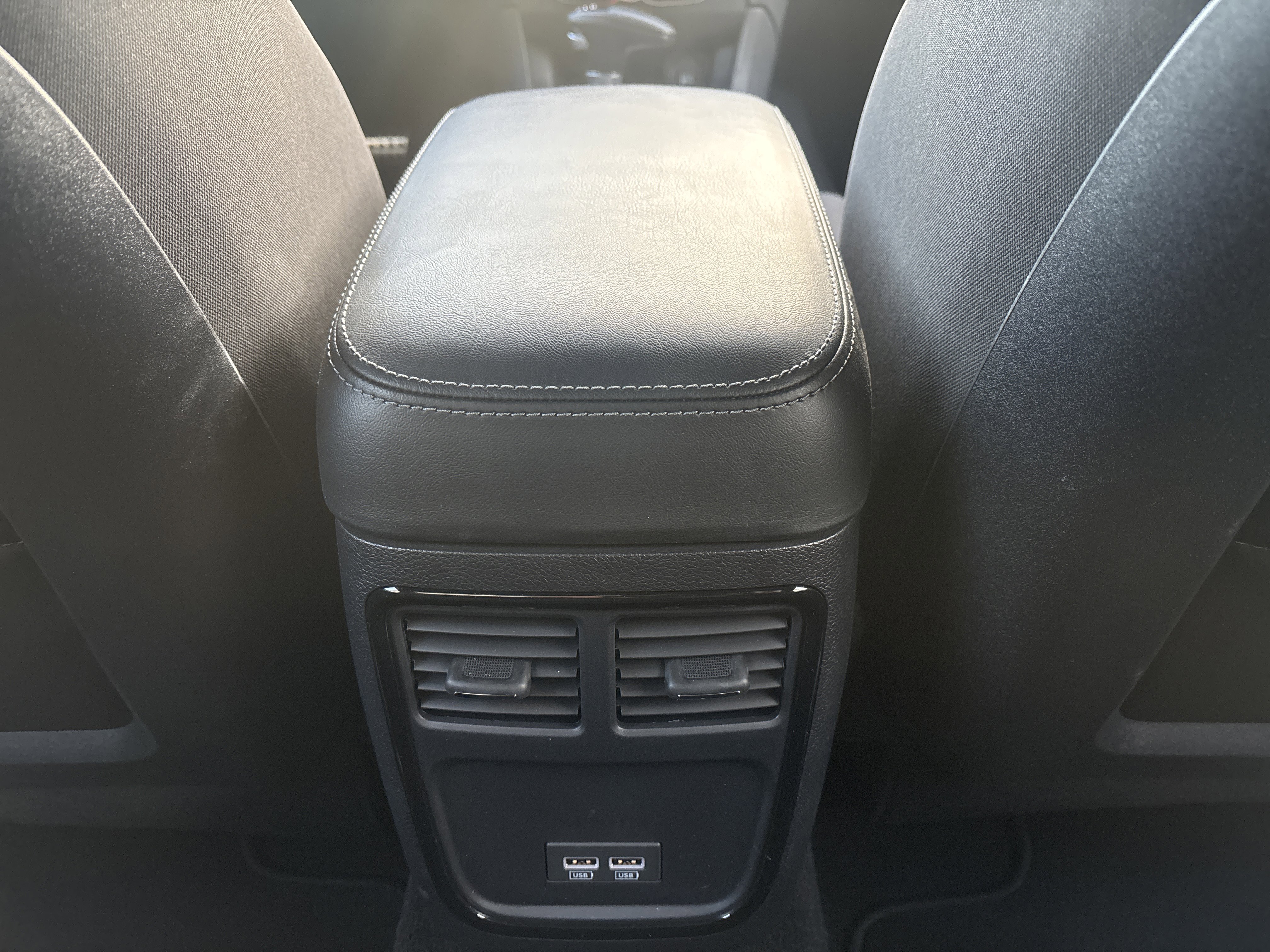 Used 2021 Dodge Charger GT w/ Blacktop Package image 29