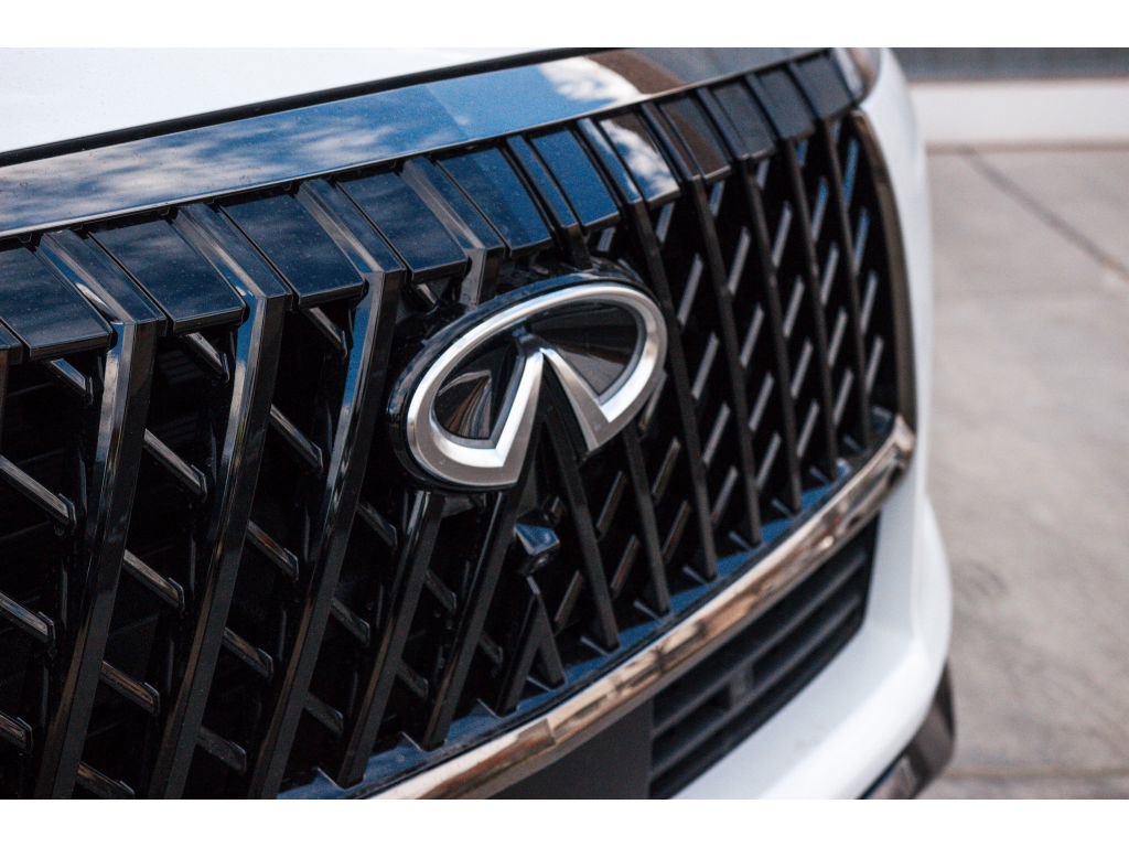 New 2026 INFINITI QX80 4WD w/ Sport Exterior Package image 2