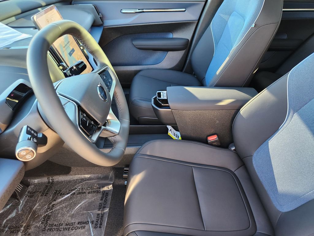 New 2026 Volvo EX30 Plus w/ Climate Package AWD/4WD image 4