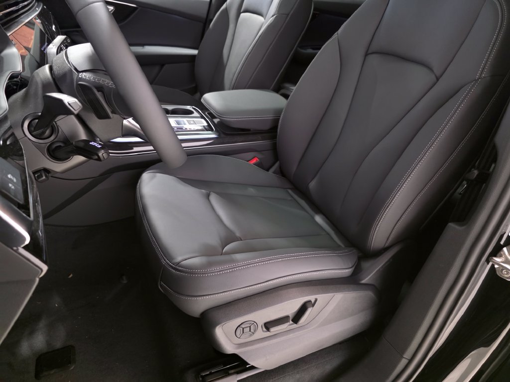 New 2026 Audi Q7 2.0T Premium AWD/4WD image 19