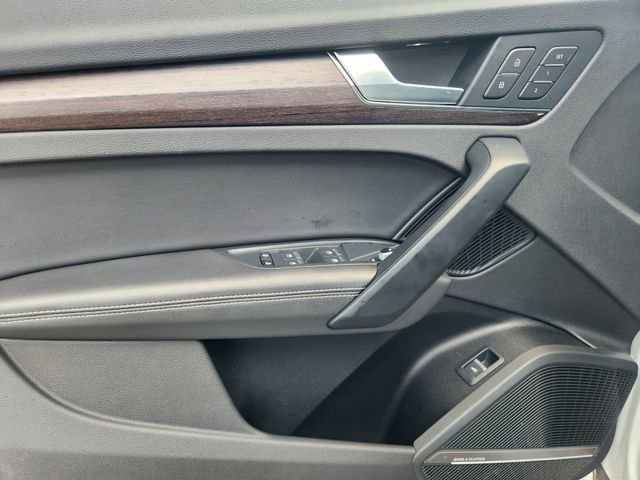 Used 2021 Audi Q5 2.0T Premium Plus w/ Premium Plus Package image 17