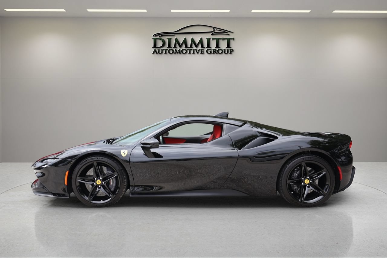 Used 2023 Ferrari SF90 Stradale AWD/4WD image 2
