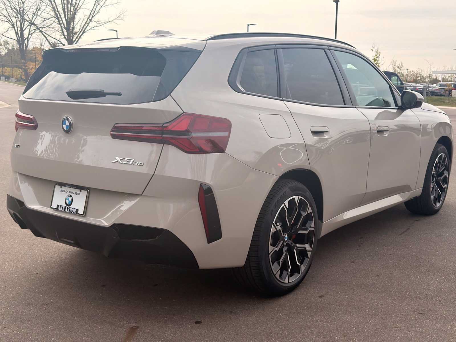 New 2026 BMW X3 xDrive30i w/ Premium Package AWD/4WD image 7