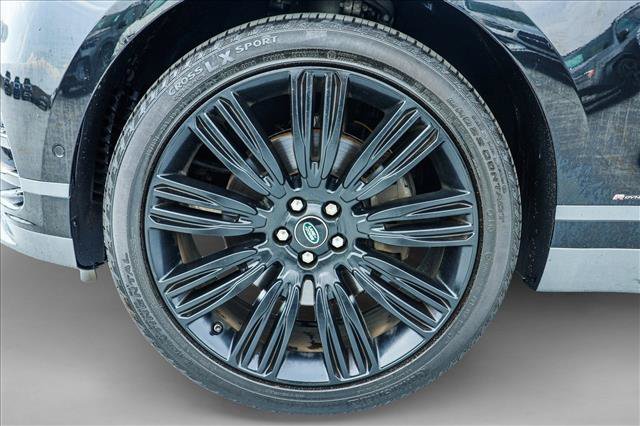 Used 2019 Land Rover Range Rover Velar R-Dynamic SE AWD/4WD image 9