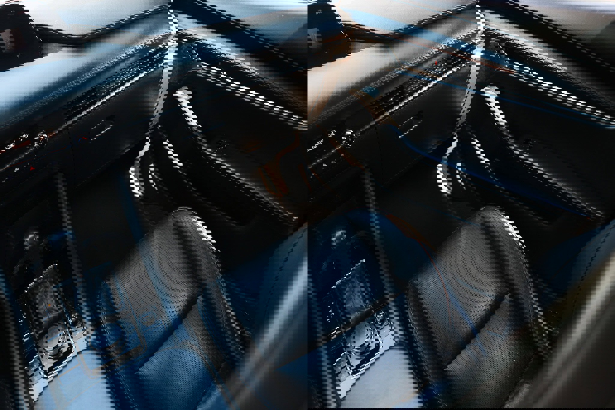 Used 2020 MAZDA MAZDA3 Sedan w/ Premium Package image 28