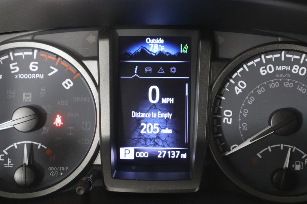 Used 2021 Toyota Tacoma TRD Off-Road image 38