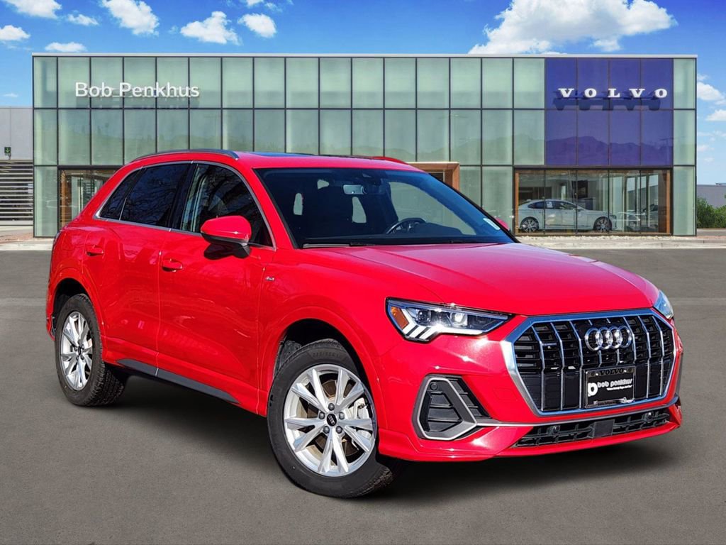 Used 2024 Audi Q3 2.0T Premium