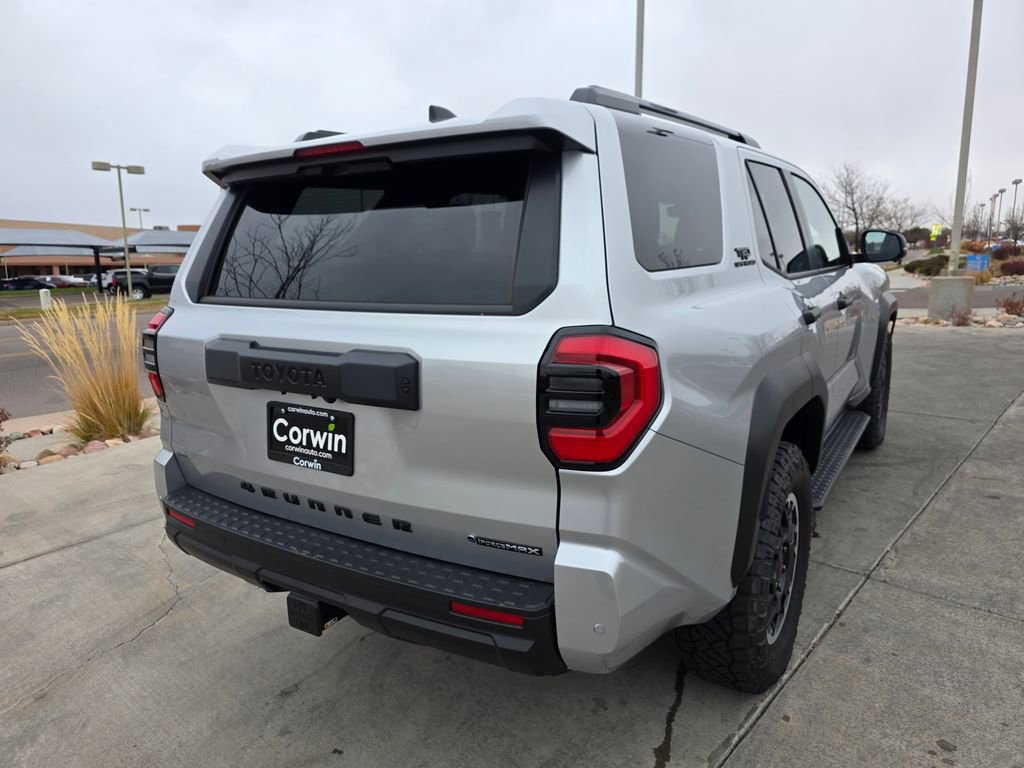 Used 2025 Toyota 4Runner TRD Off-Road Premium image 8
