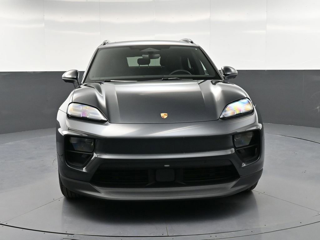 New 2026 Porsche Macan 4S Electric AWD/4WD image 11