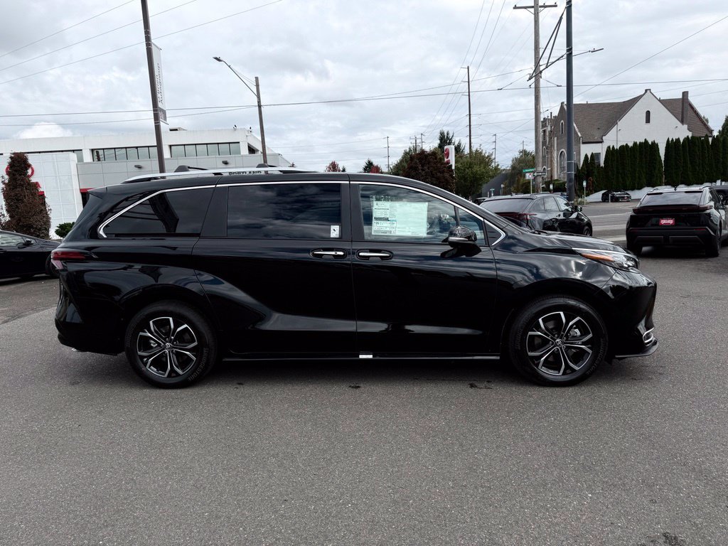 New 2026 Toyota Sienna Platinum AWD/4WD image 12