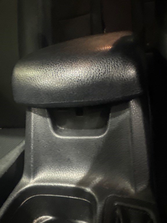 Used 2018 Toyota RAV4 LE FWD image 46