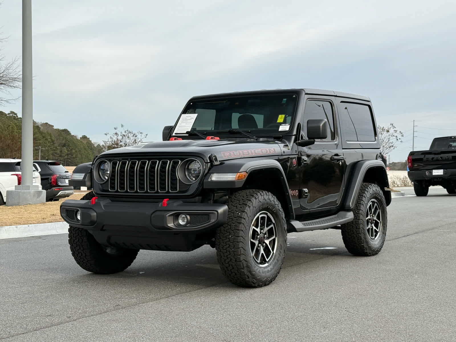 Used 2025 Jeep Wrangler Rubicon w/ Convenience Group image 2