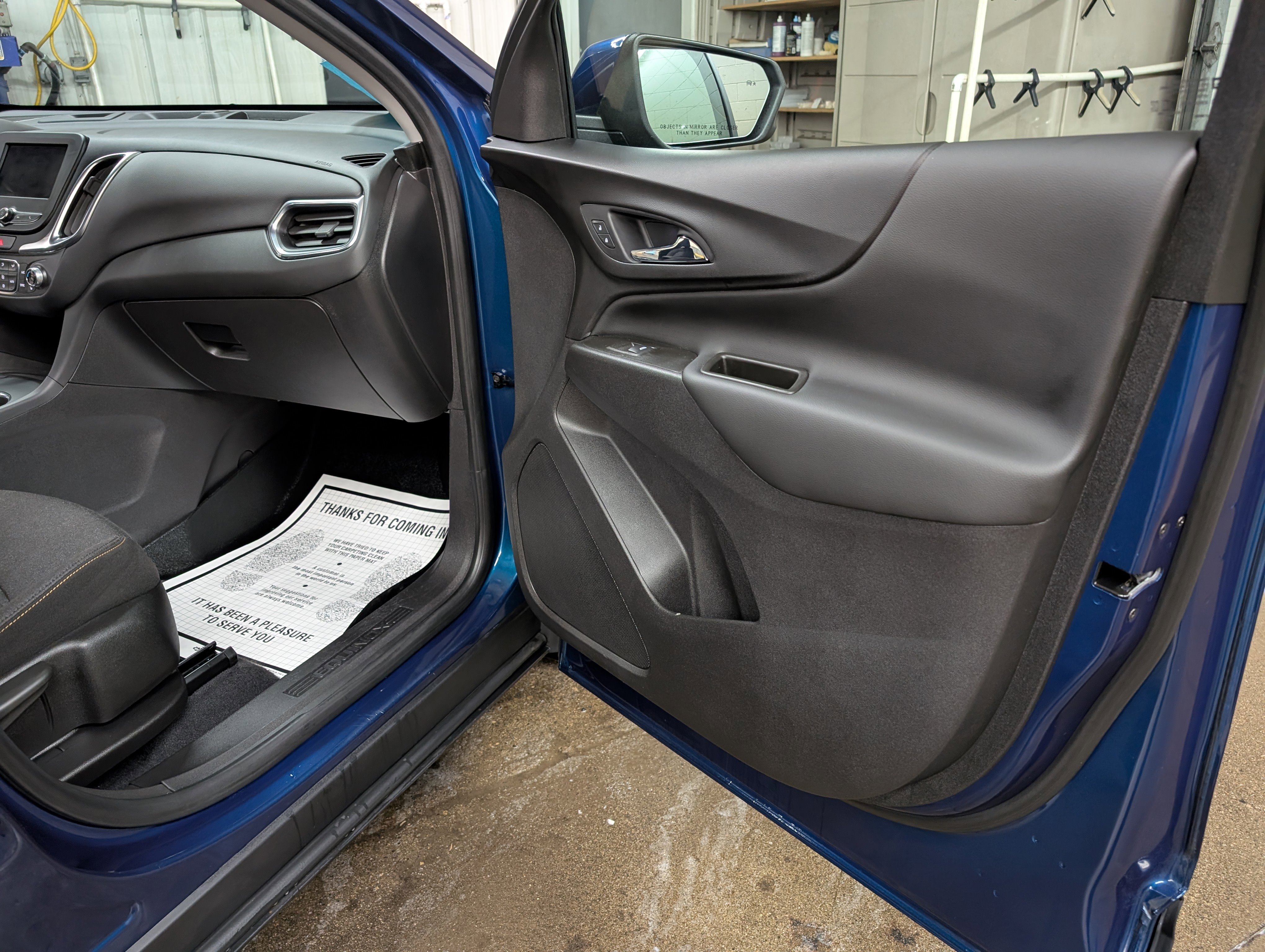 Used 2021 Chevrolet Equinox LT image 9