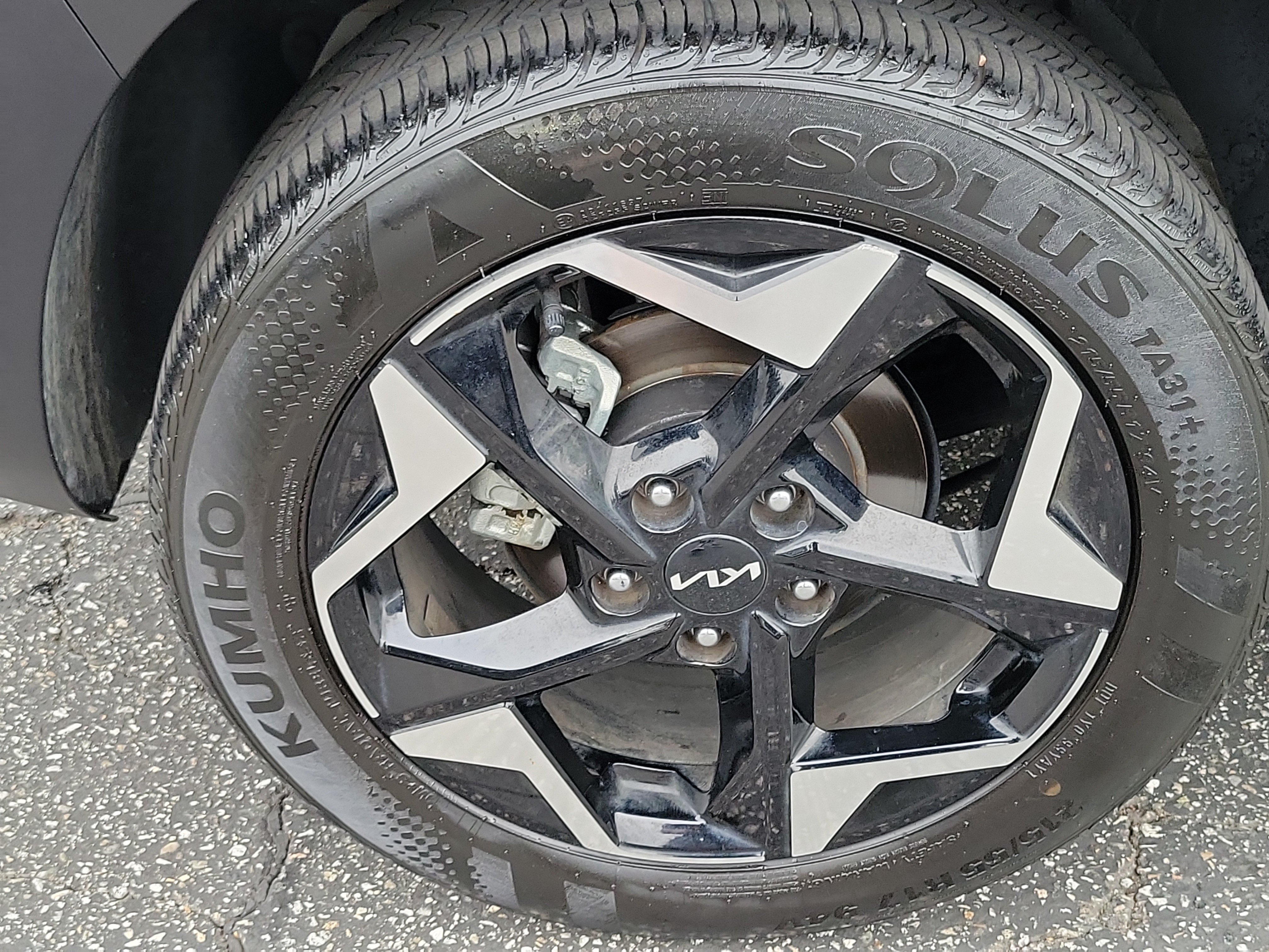 Used 2025 Kia Seltos S FWD image 24