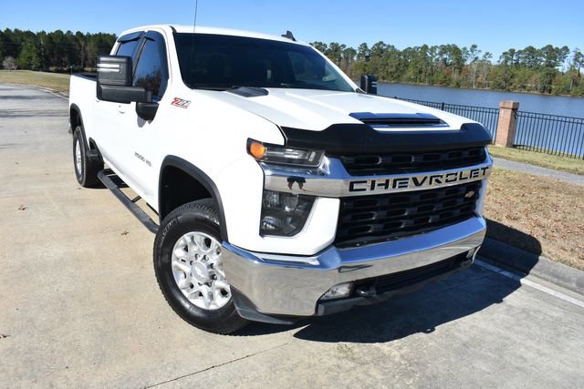 Used 2020 Chevrolet Silverado 2500 LT w/ Convenience Package AWD/4WD image 2