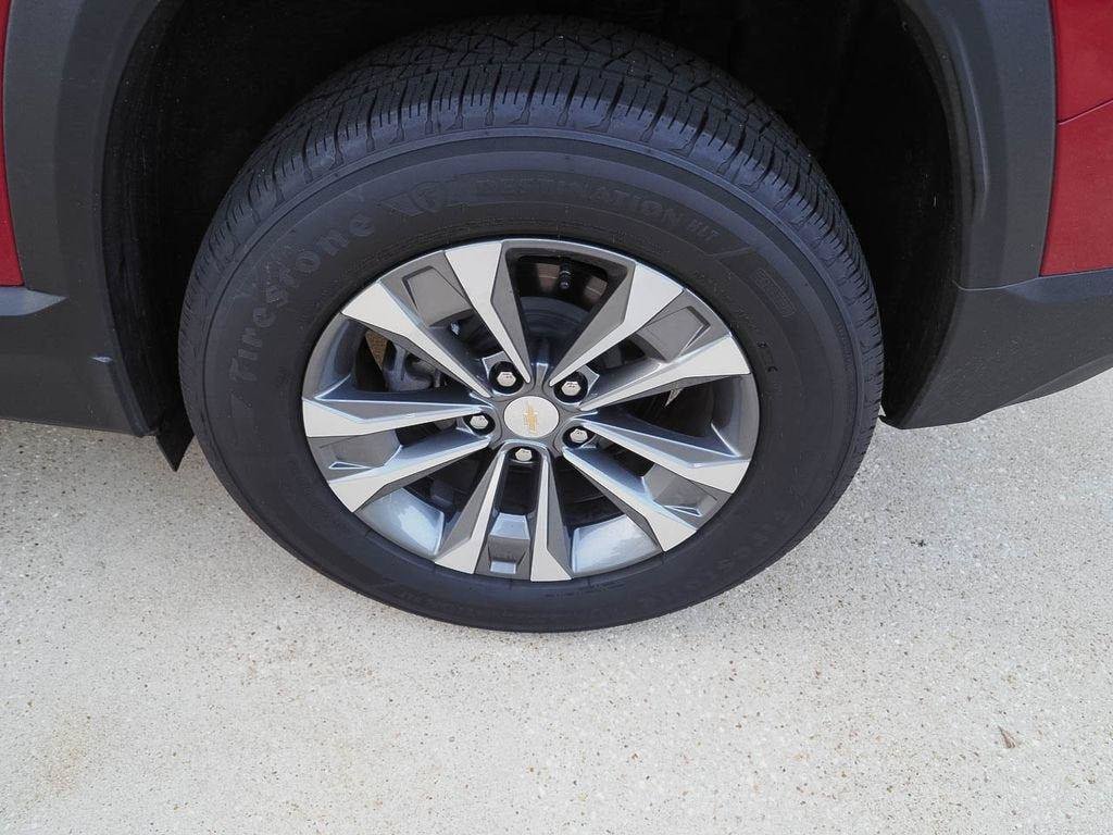Certified 2026 Chevrolet Equinox LT FWD image 34