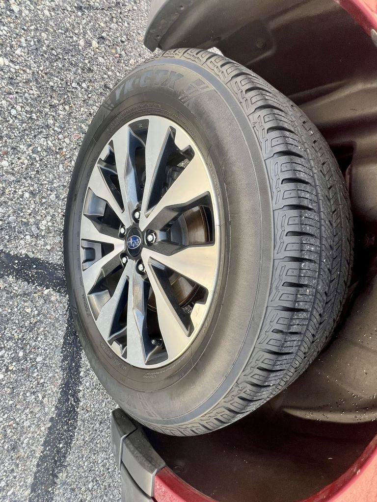 Used 2017 Subaru Outback 3.6R Limited AWD/4WD image 17