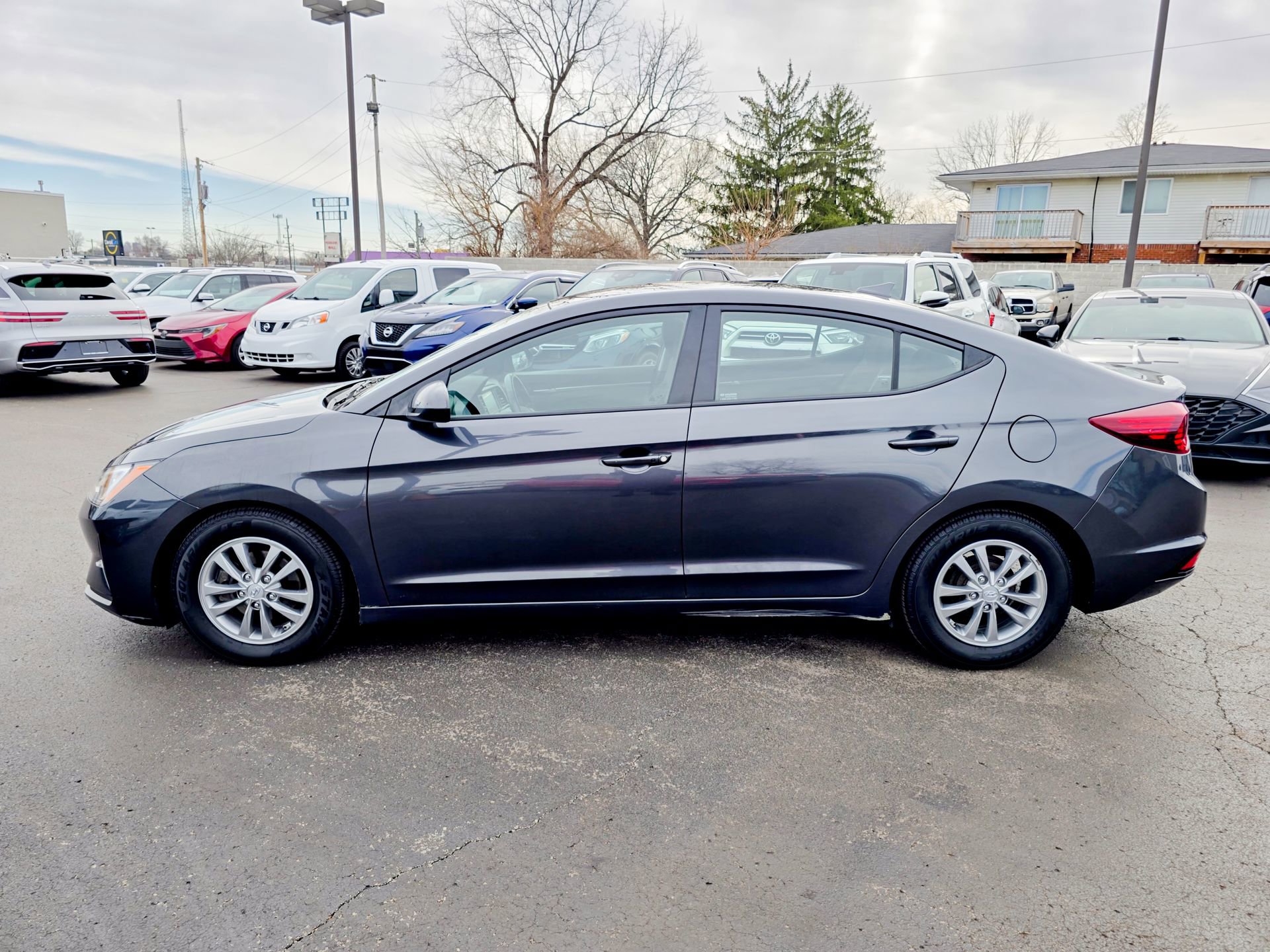 Used 2020 Hyundai Elantra ECO w/ Cargo Package (C1) image 8
