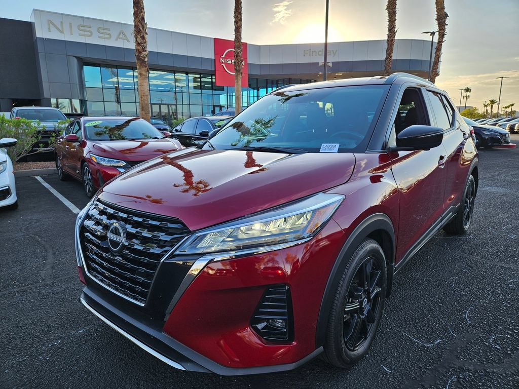 Used 2022 Nissan Kicks SR FWD image 1