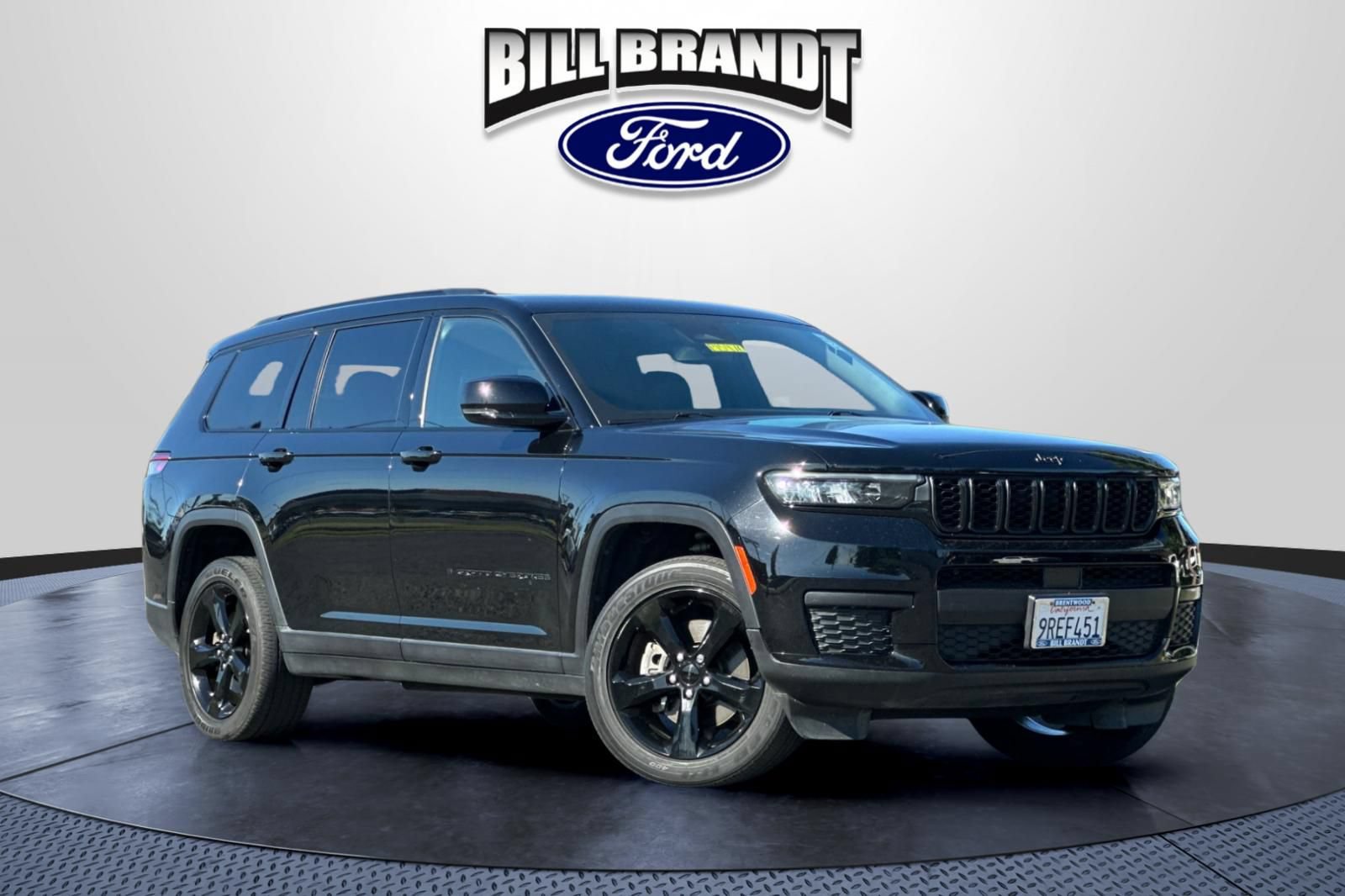 Used 2023 Jeep Grand Cherokee L Laredo AWD/4WD image 1